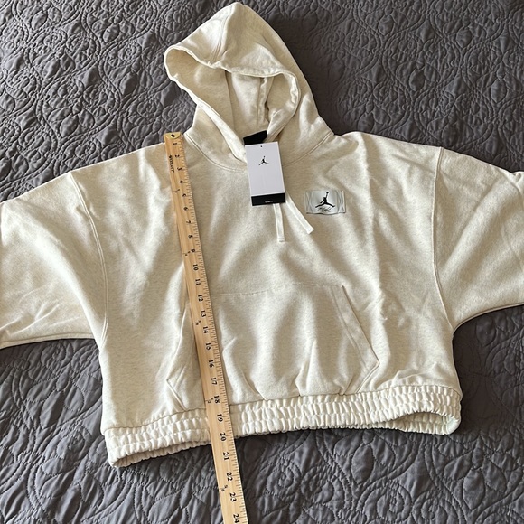 Nwt Air Jordan Cropped Hoodie Slight Oversized Fit Size Small - Picture 10 of 16